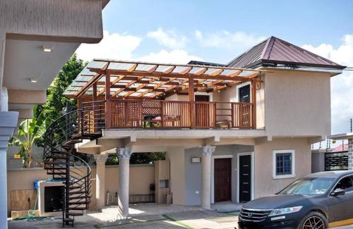 Accra Apartamento | Yussals Studio