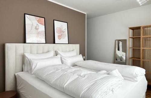 Furstenfeldbruck District Apartamento | YUVA HOMES Germering - 100m2 - nahe München - 2 Bäder - Garten&Terrasse - S-Bahn