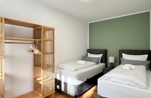 Furstenfeldbruck District Apartamento | YUVA HOMES Germering - 100m2 - nahe München - 2 Bäder - Garten&Terrasse - S-Bahn