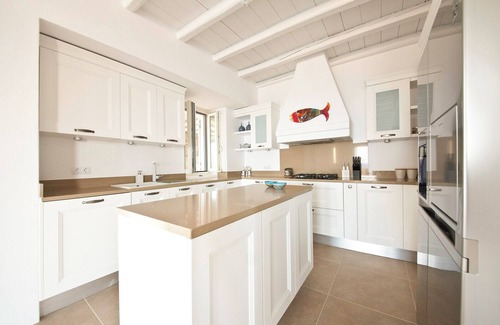 Antiparos Villa | Yvoni - Nueve Habitaciones Villa, Capacidad 18