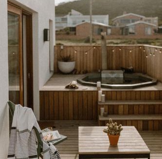 Yzerfontein Casa | Yzers Boat House