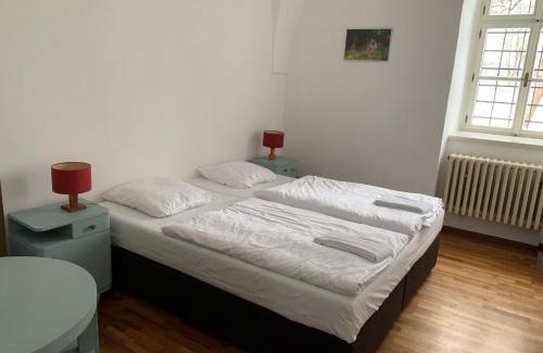 Zbraslavice Casa | Zámeček Ostrov