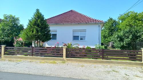 Keszthely Casa | Zámor Nyaraló