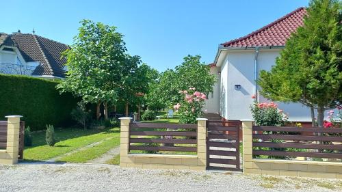 Keszthely Casa | Zámor Nyaraló