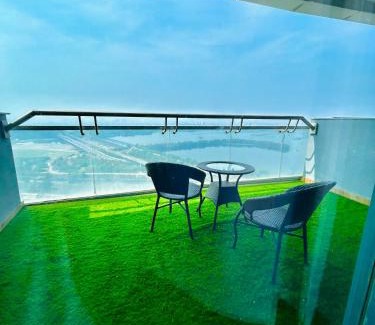 Noida Apartamento | Z cloud hotel