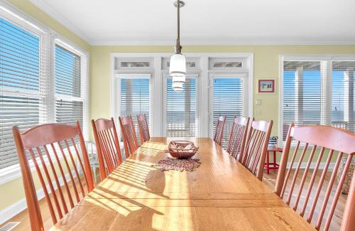 Oak Island Casa | Z-Scape