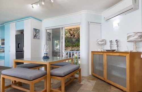 Shaka's Rock Apartamento | 3 Bedroom Beachfront Apartment