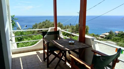Armenistis Casa | zacharoularooms3
