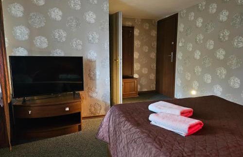 Zgierz Cama Y Desayuno | "Zacisze"