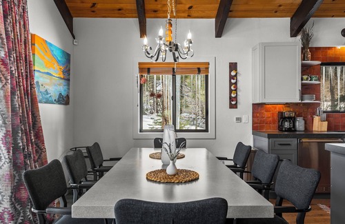 Incline Village Casa | Zaffiro - Cozy cabin retreat | Near Lake Tahoe