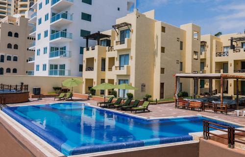 Marina Mazatlán Hotel | Zafiro Beach Boutique Resort