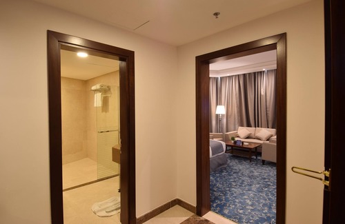 Medina Hotel | Zaha Al Munawara Hotel