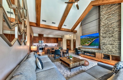 Lakeside Park Condominio | Zalanta 328