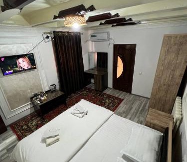 Bukhara Hotel | Zam-Zam Boutique