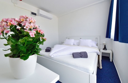Zamardi Hotel | Zama Hotel