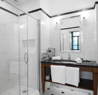 Karpniki Apartamento | Zamek Karpniki Schloss Fischbach