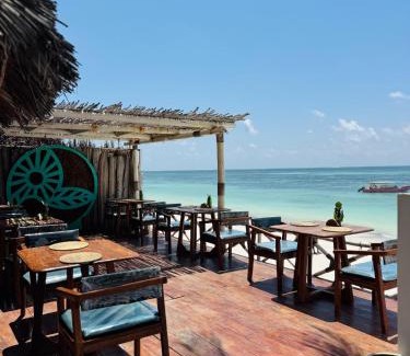 Bwejuu Beach Hotel | ZAN Beach House