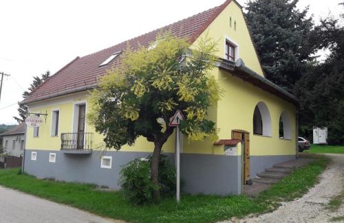 Nagykapornak Apartamento | Zanati Apartmannház