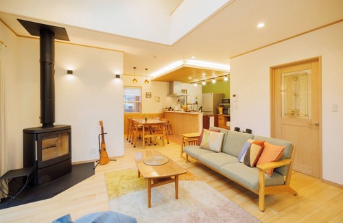 Zao Casa | Zao Firefly Garden Rental Villa with Open Air Ho / Kattagun Miyagi