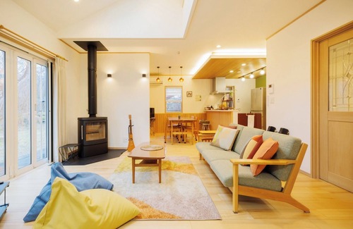 Zao Casa | Zao Firefly Garden Rental Villa with Open Air Ho / Kattagun Miyagi