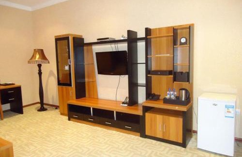 Malikrabot Hotel | Zarafshan Grand Hotel FIEZ