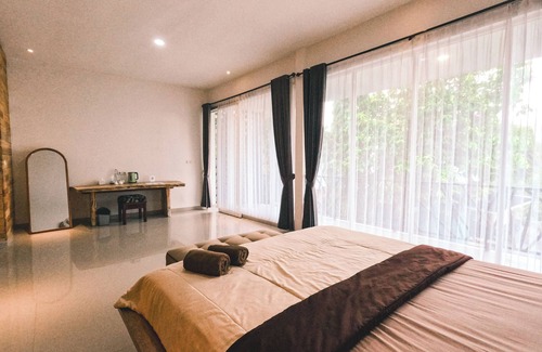 Mataram Casa | ZAVANA Rooms