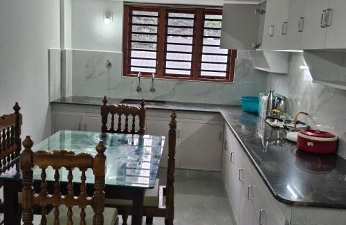 Kuttattukulam Apartamento | ZEAL HOMES AND APARTMENTS 2 KOOTHATTUKULAM