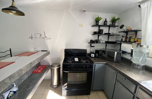 Costa de Oro Apartamento | Zebra Studio - 1 Cama doble y Cocina