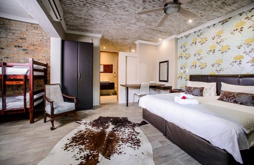 Nelspruit Casa | Zebrina Guest House