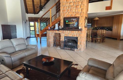 Kareeberg Casa | Zebula private villa 206