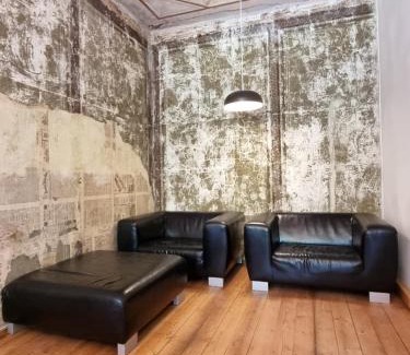Mugeln Apartamento | Zeitreise: Wohnen im Herrenhaus genau zw. L u. DD