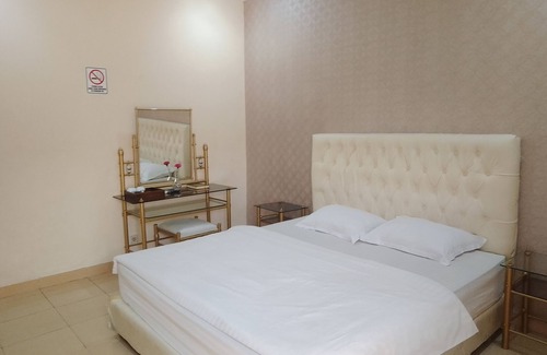 Menteng Hotel | Zen Boutique Syariah Hotel