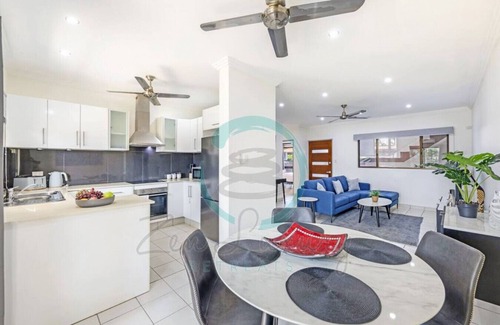 Brinkin Apartamento | Zen by the Coast - 2 BR Cozy Apartment