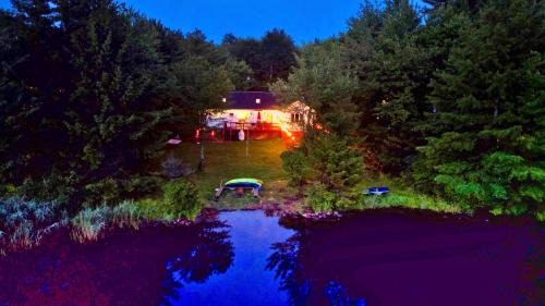 Pocono Summit Casa | Zen Den - Pocono LakeFront with Hot Tub !