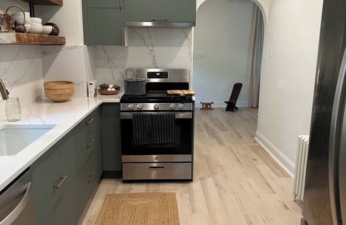 Greenspring Casa | Zen, Green & Clean 2bd in the City