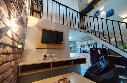 Rishikesh Apartamento | Zen Haven - 1 Luxury Ganga Access & Mountain View