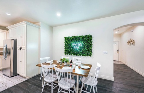 Eastside Casa | Zen Home, Arcade Game Room, TV Bedrooms, Spacious Home, 1 Mile to Downtown & UCR