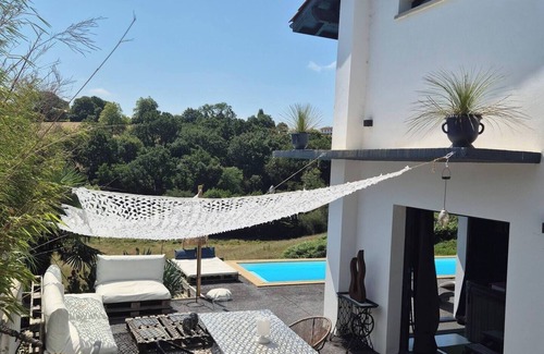 Mouguerre Casa | Zen House with Heated Pool, Sauna & Jacuzzi between Biarritz & Hossegor