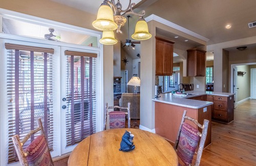 Whittier Casa | Zen Mountain - Spacious, Luxury Mountain Home with Stunning Views!