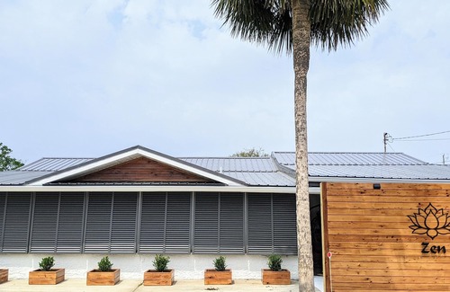 Kiska Beach Casa | Zen Retreat w/ Hot Tub & Private Pool - Near Beach!