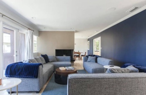 Bel Air Casa | ZEN Spacious Bel Air 4BR Home w/ WFH space and Gym