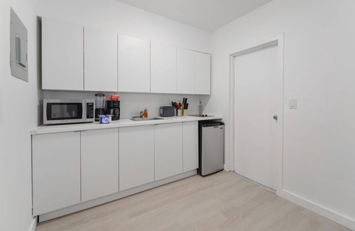 Northeast Miami Apartamento | Zen Studio for a Getaway in Miami