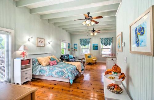 Delray Beach Apartamento | Zen Studio with Pool and Tropical Bar by Atlantic Ave
