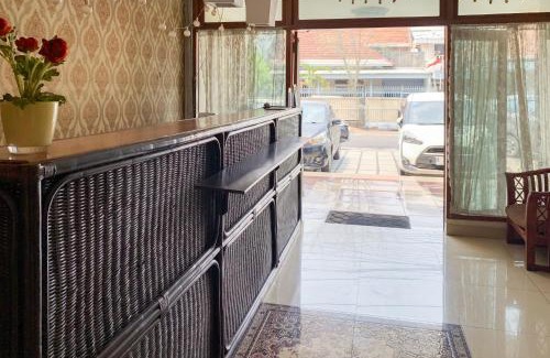 Menteng Hotel | Zen Syariah RedPartner