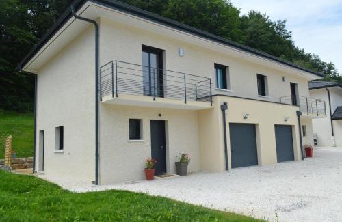 Cruseilles Casa | Zen Vanilla Home, Maison exotique entre Annecy et Geneve
