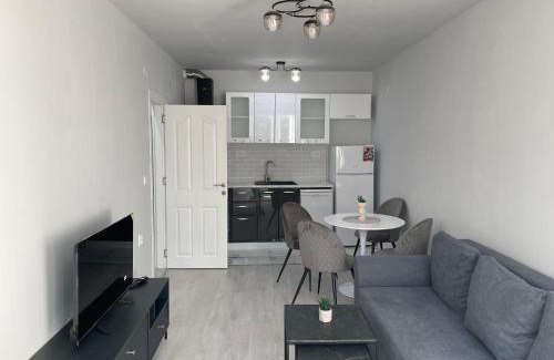 Stara Zagora Apartamento | Zen Zagora Apartment First Floor Free Parking Near Park