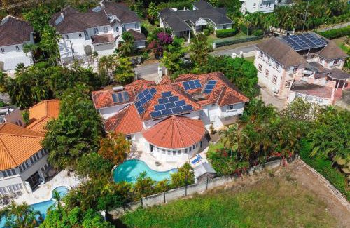 Holder's Hill Casa | ZenBreak Marzalea Villa 5bd