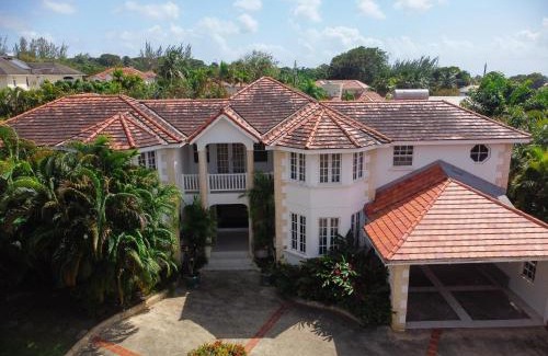 Holder's Hill Casa | ZenBreak Marzalea Villa 3bd