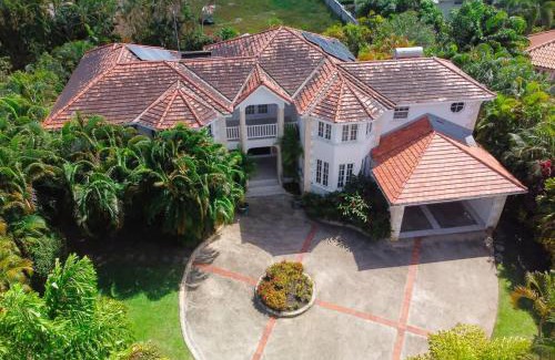 Paynes Bay Casa | ZenBreak Marzalea Villa 2bd