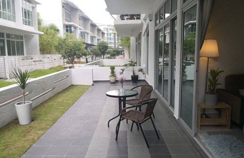Taman Sutera Utama Condominio | ZenCozyStay (nuevo) 3r8pax townhouse 2m Sutera Mall